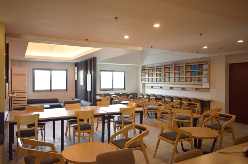 フィリピン留学 Cebu21 - CIA-TEACHERS LOUNGE-2